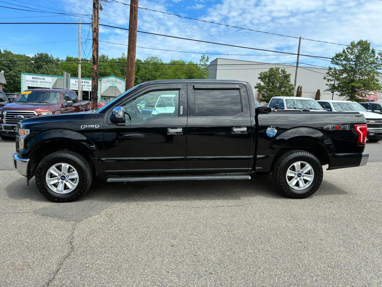 Ford F-150 XLT SuperCrew 5.5-ft. Bed 4WD 2017