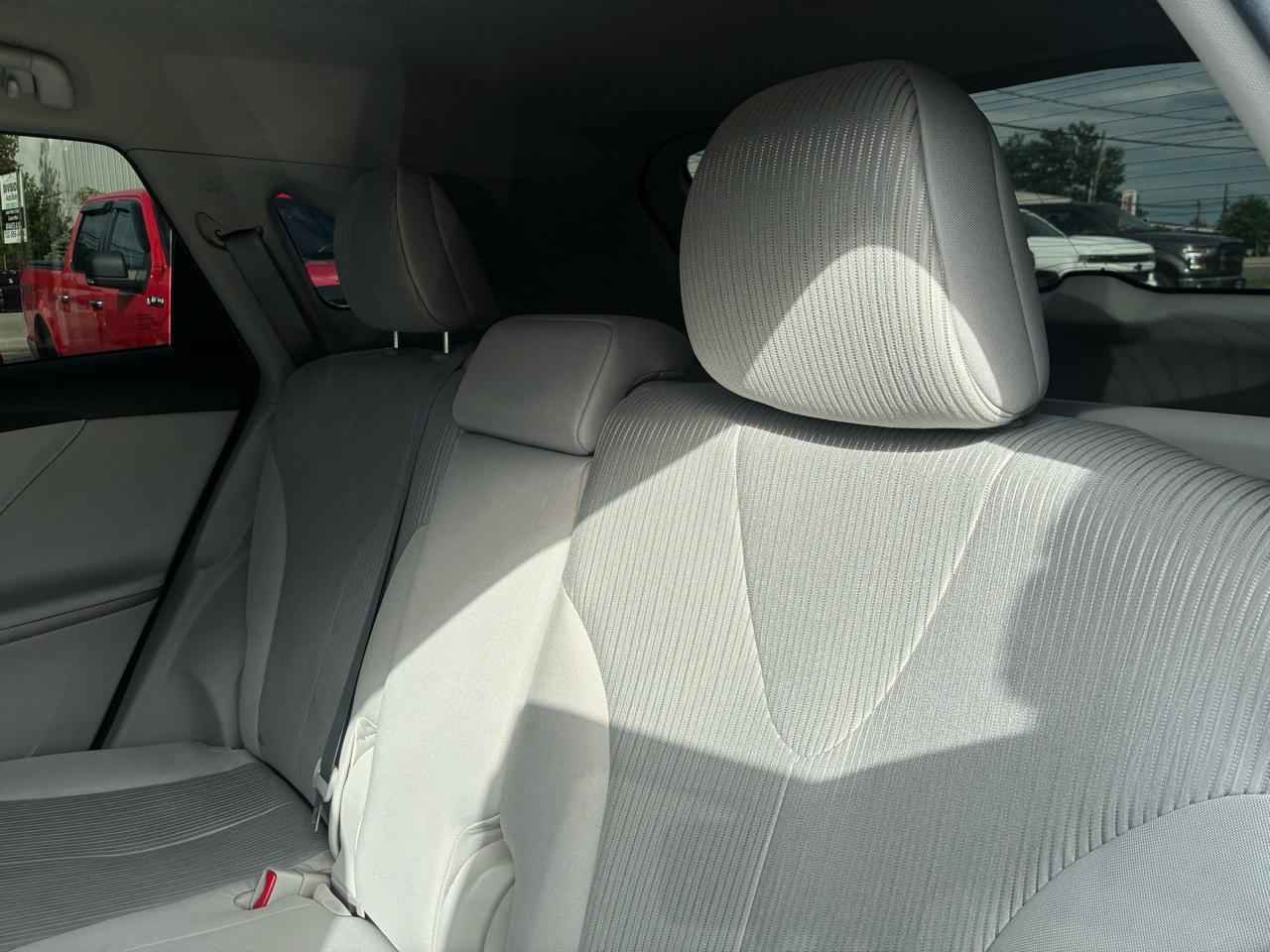Toyota Venza LE I4 AWD 2014