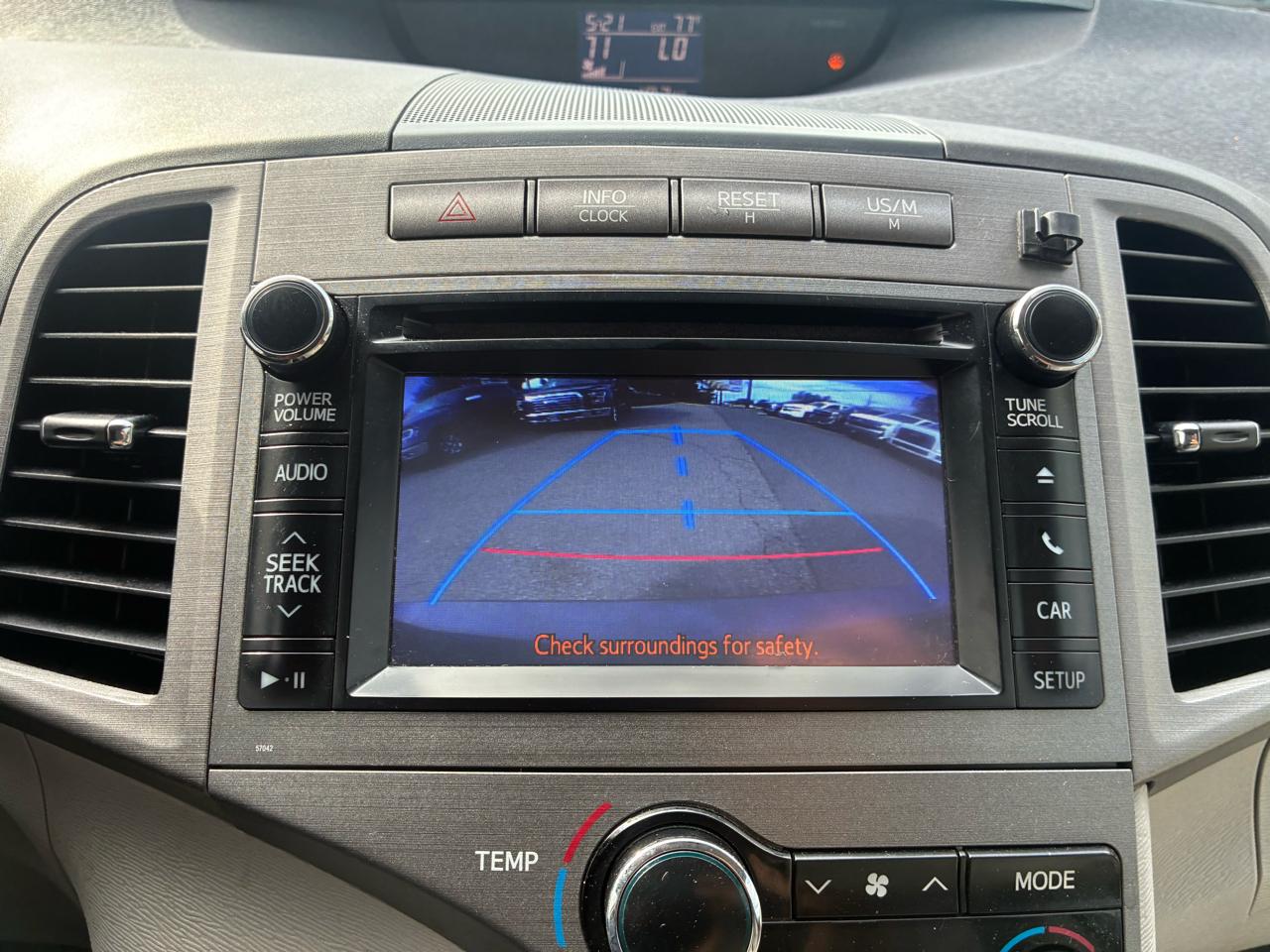 Toyota Venza LE I4 AWD 2014