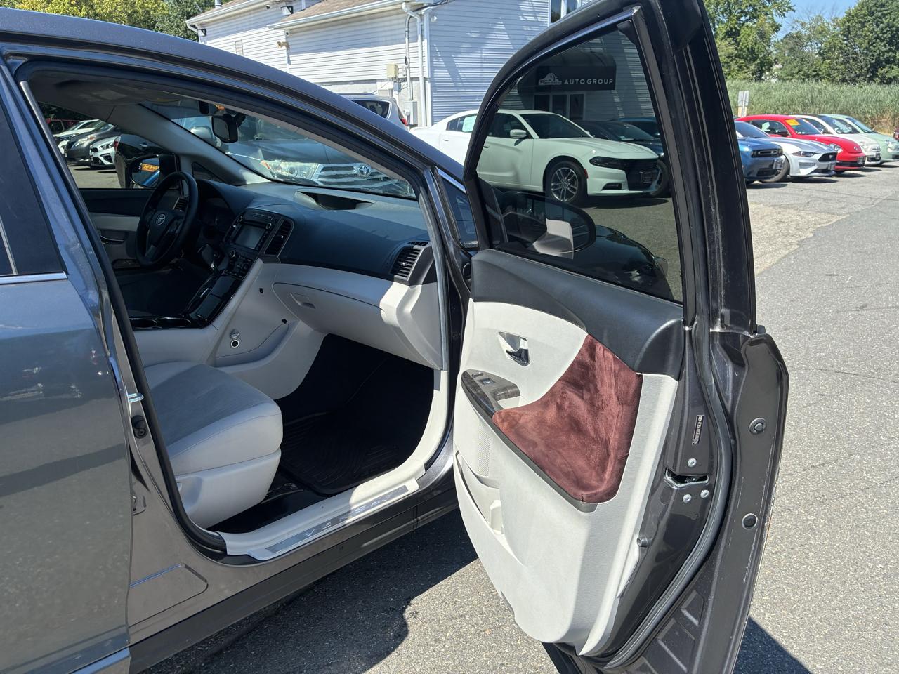Toyota Venza LE I4 AWD 2014