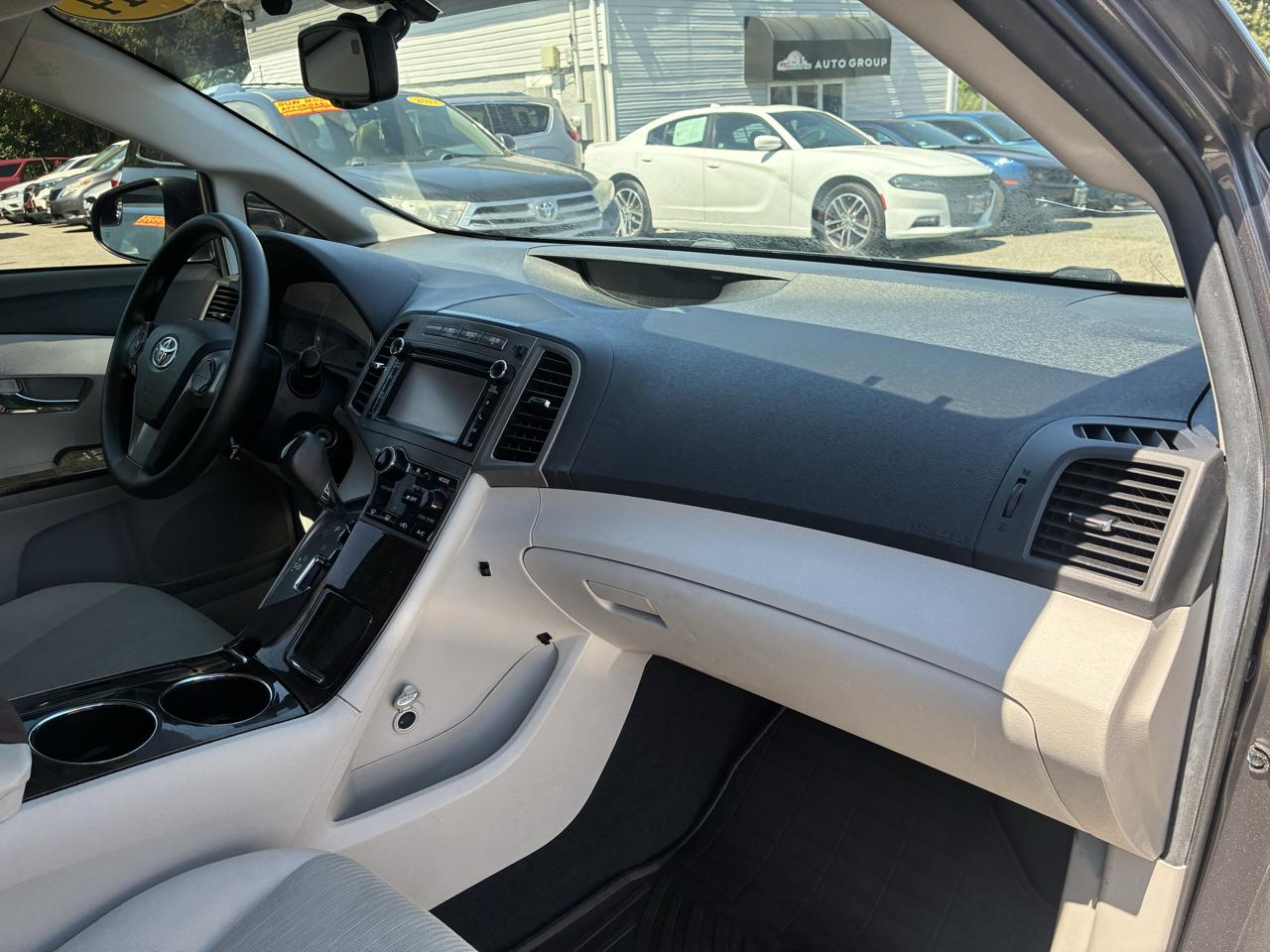 Toyota Venza LE I4 AWD 2014