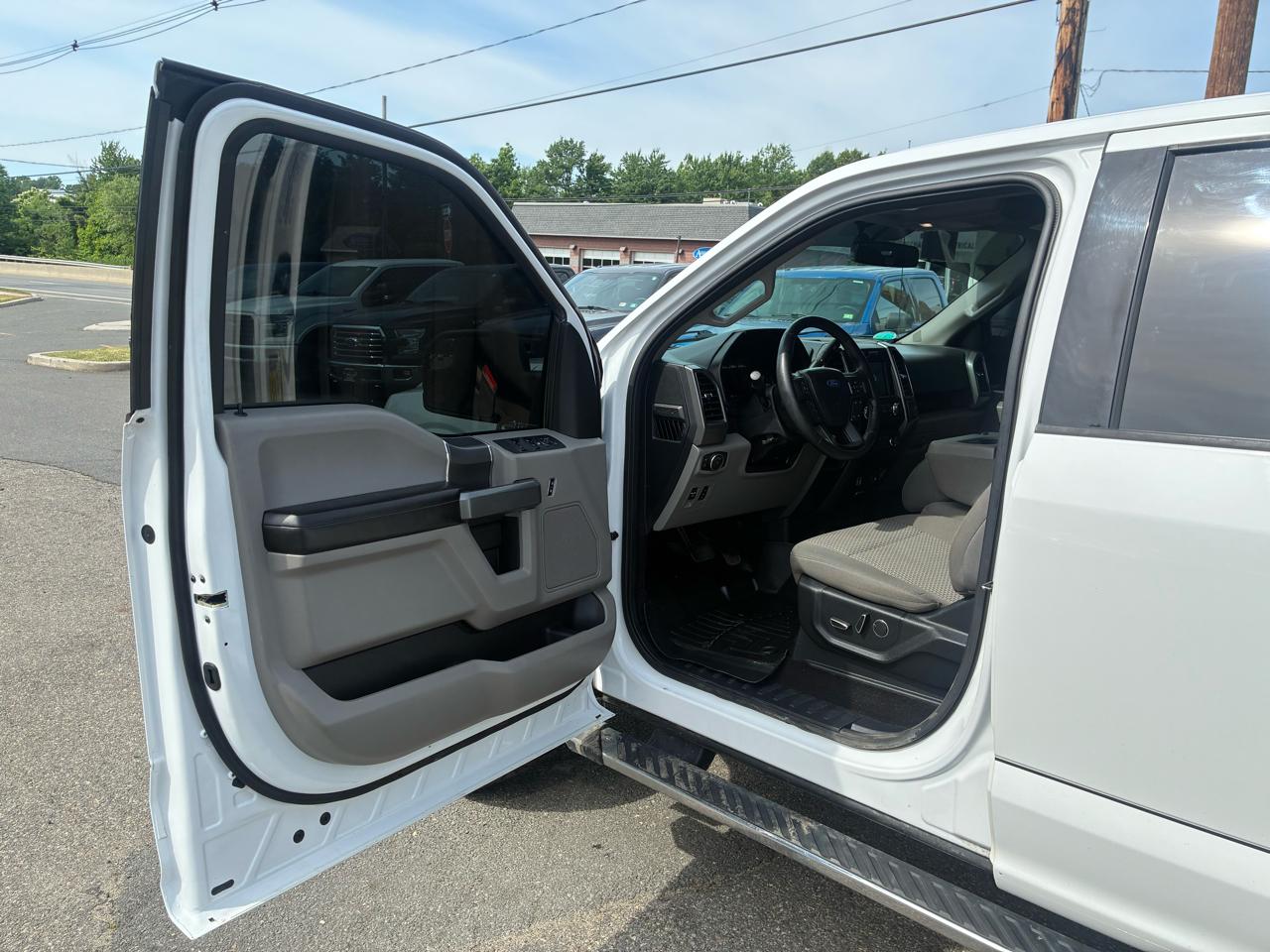 Ford F-150 XLT SuperCrew 5.5-ft. Bed 4WD 2018