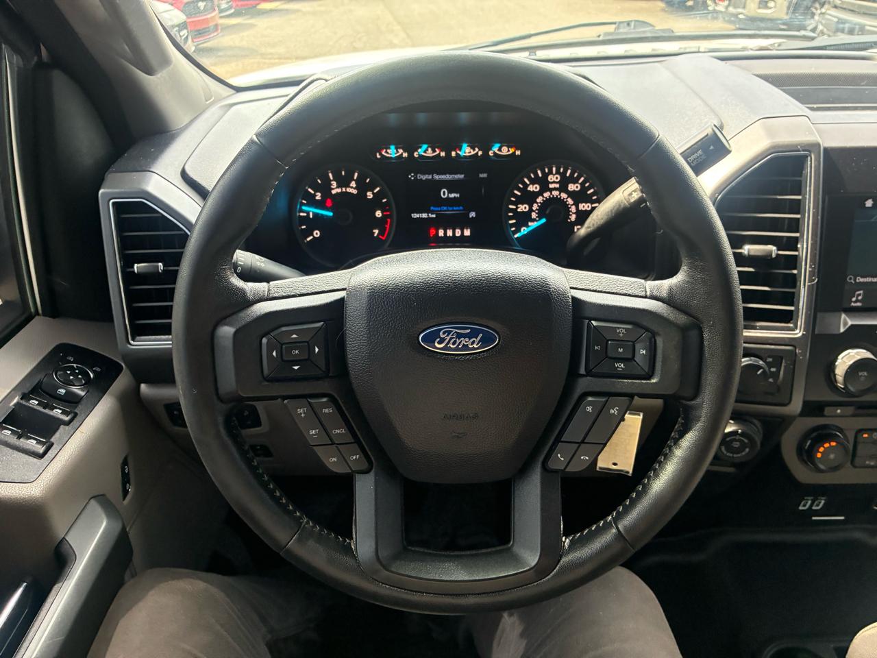 Ford F-150 XLT SuperCrew 5.5-ft. Bed 4WD 2018