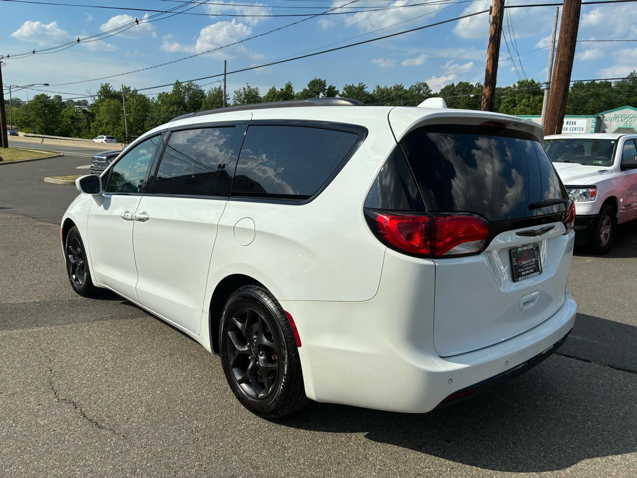 Chrysler Pacifica Touring-L Plus 2018