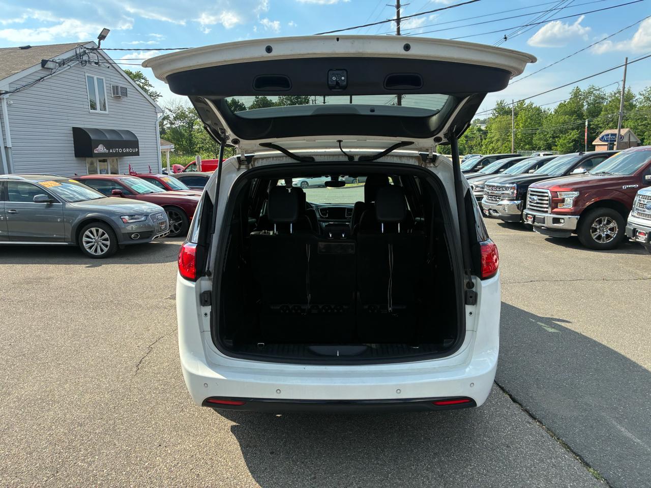 Chrysler Pacifica Touring-L Plus 2018