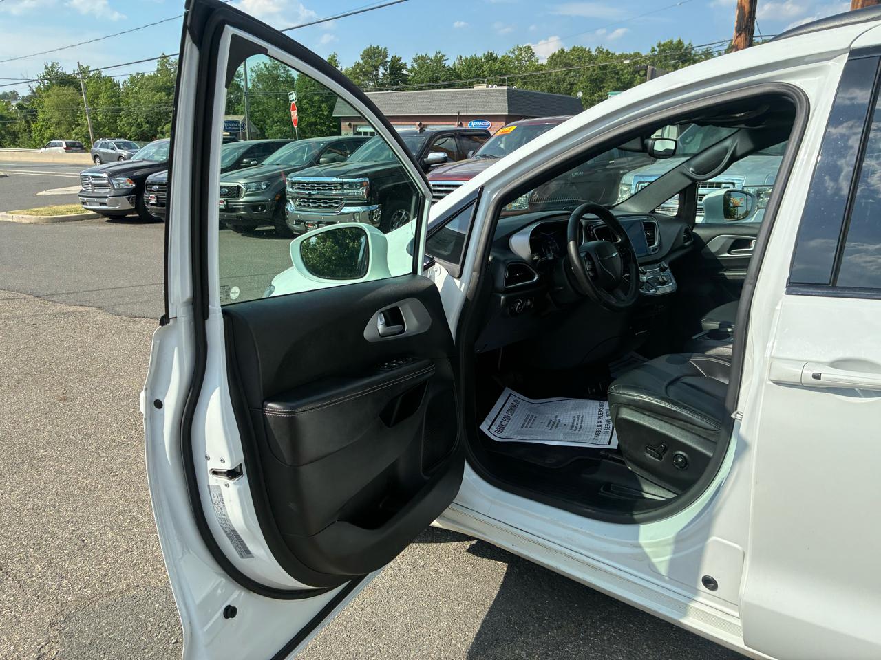 Chrysler Pacifica Touring-L Plus 2018