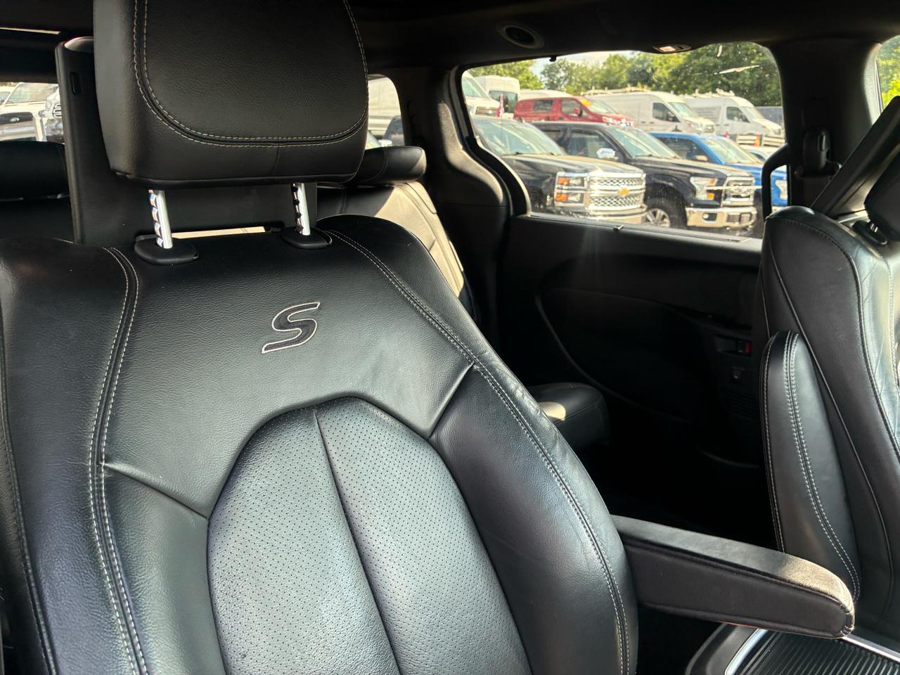 Chrysler Pacifica Touring-L Plus 2018