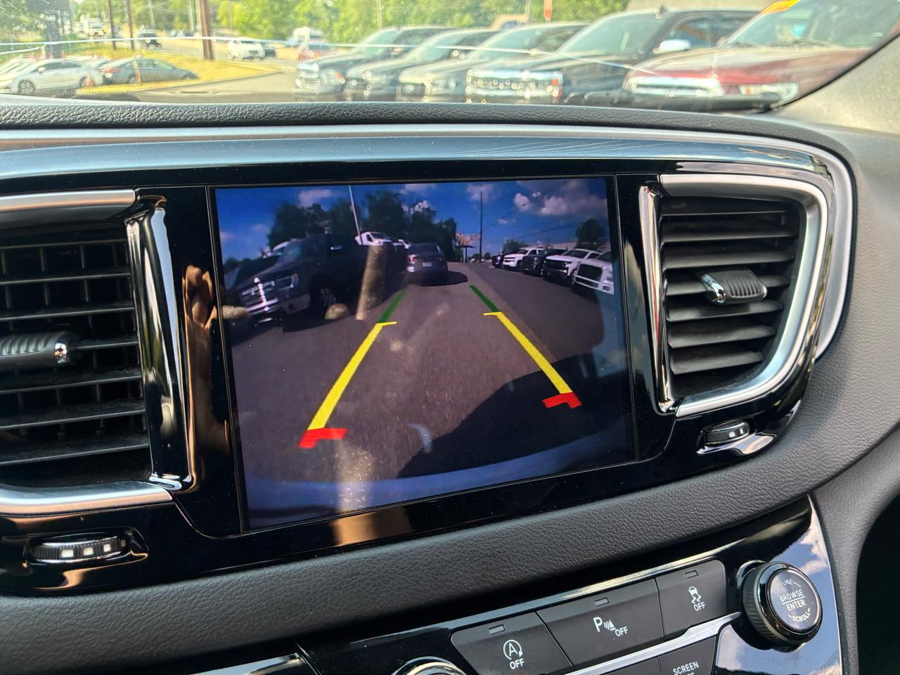 Chrysler Pacifica Touring-L Plus 2018