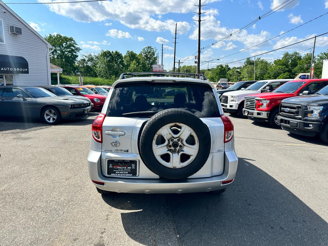 Toyota RAV4 Base I4 4WD 2007