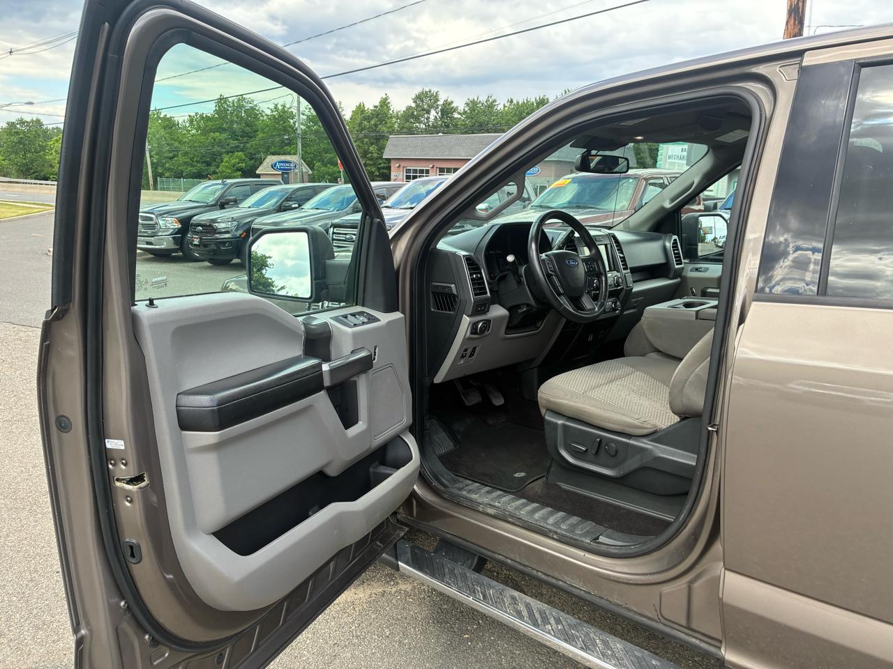 Ford F-150 XLT SuperCrew 6.5-ft. Bed 4WD 2019