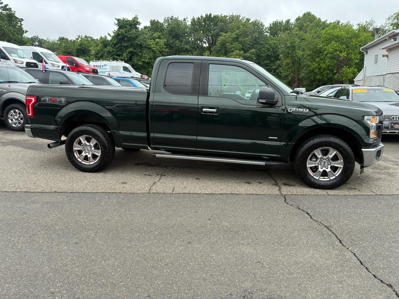 Ford F-150 XLT SuperCab 6.5-ft. Bed 4WD 2016