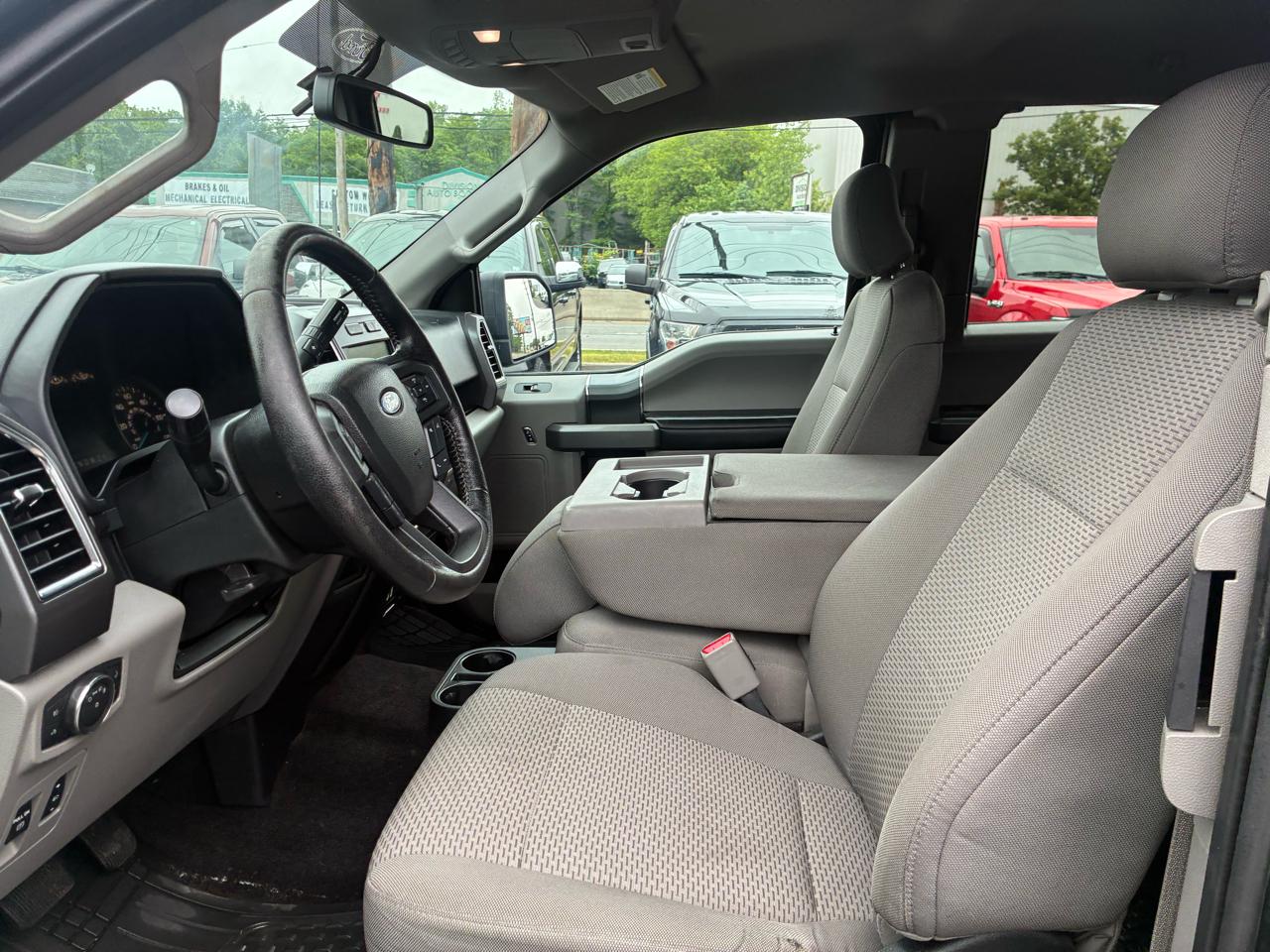 Ford F-150 XLT SuperCab 6.5-ft. Bed 4WD 2016