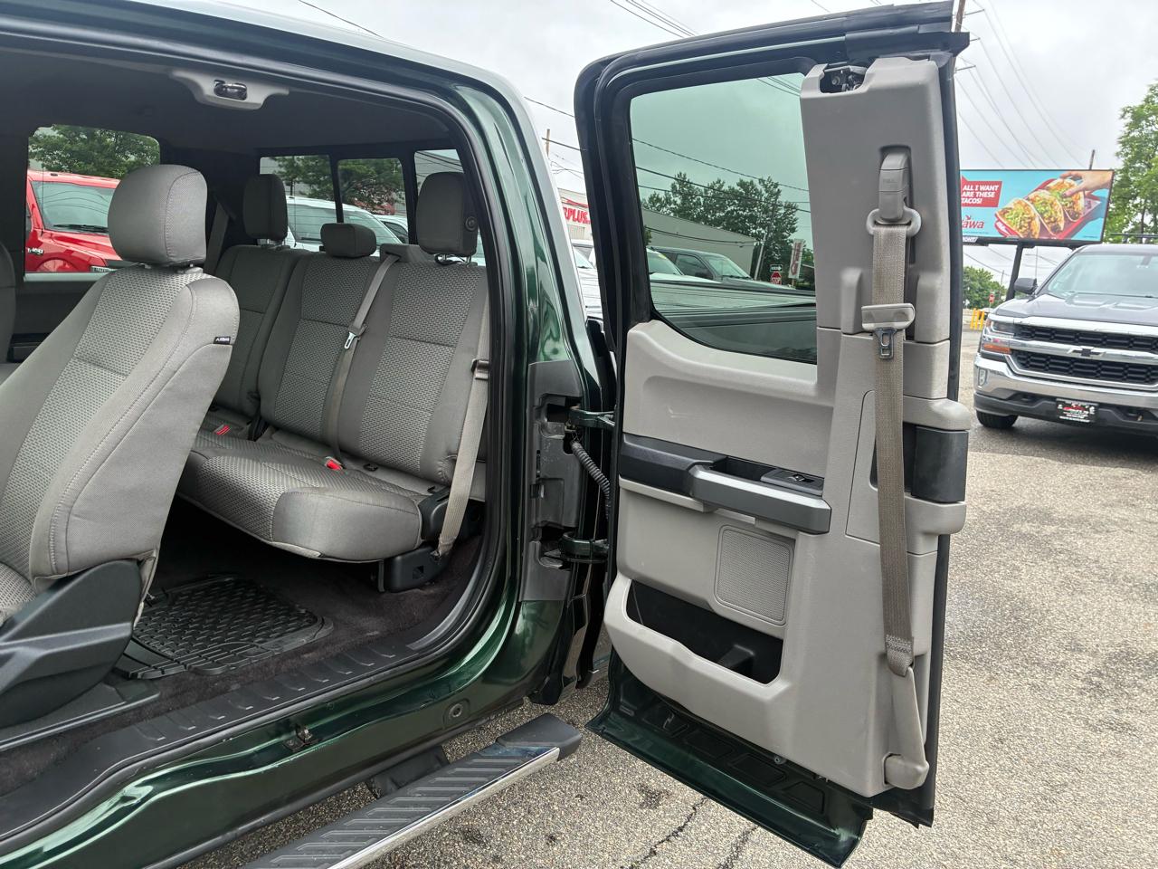 Ford F-150 XLT SuperCab 6.5-ft. Bed 4WD 2016