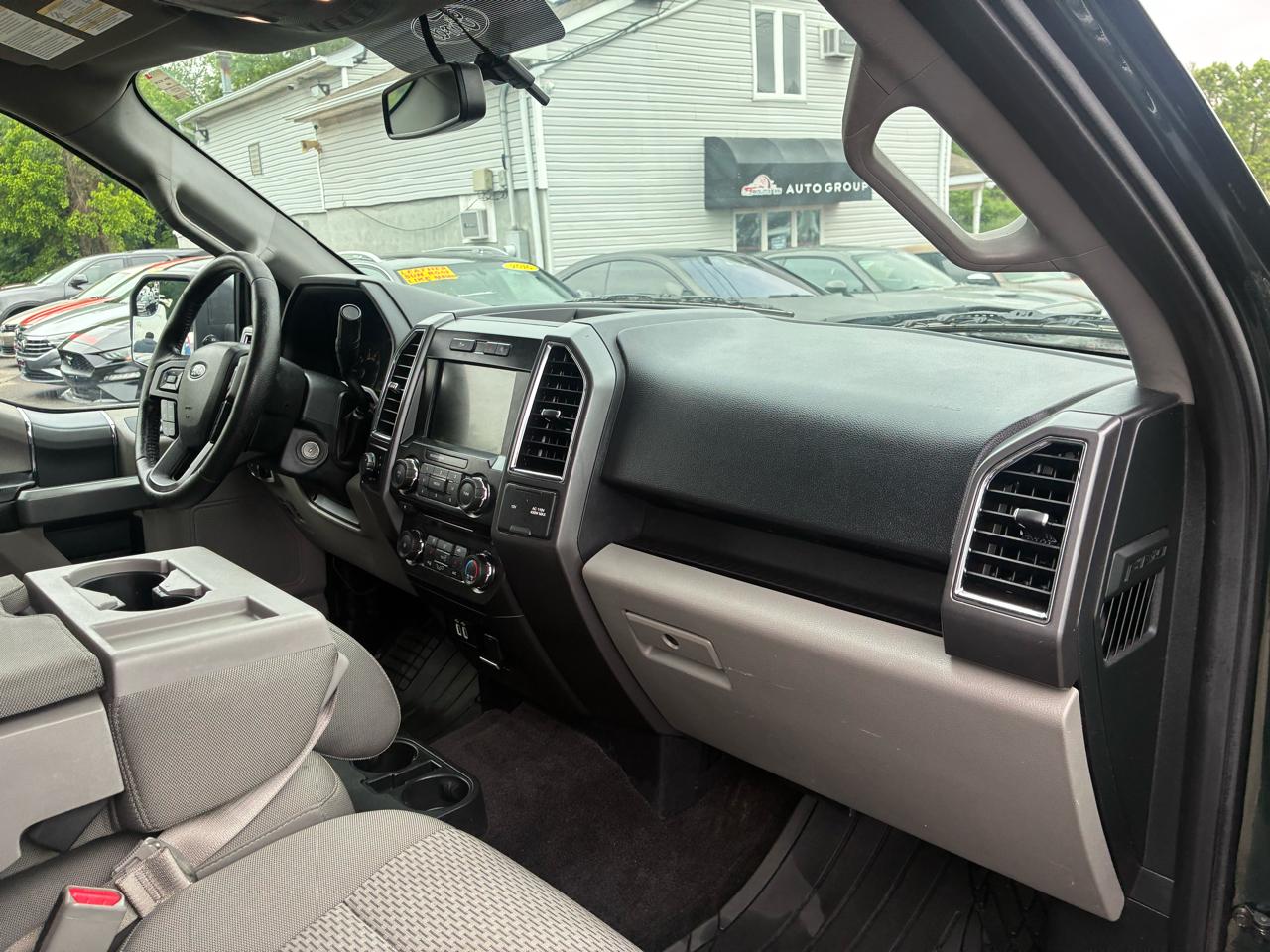 Ford F-150 XLT SuperCab 6.5-ft. Bed 4WD 2016