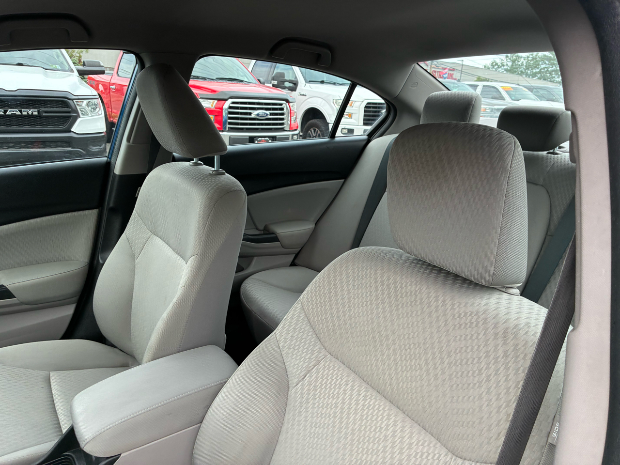 Honda Civic LX Sedan CVT 2014