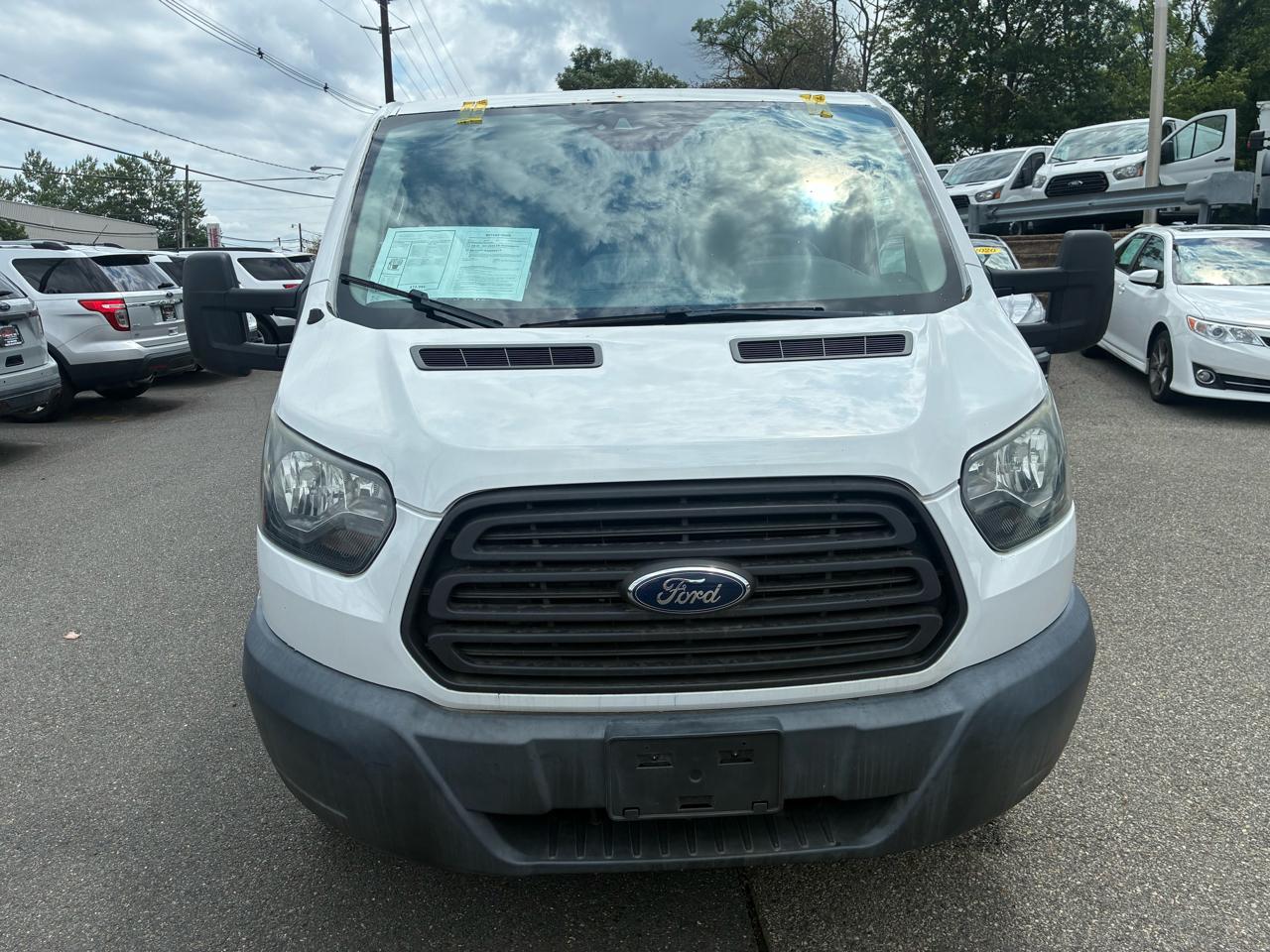 Ford Transit 150 Van Low Roof w/Sliding Pass. 148-in. WB 2016