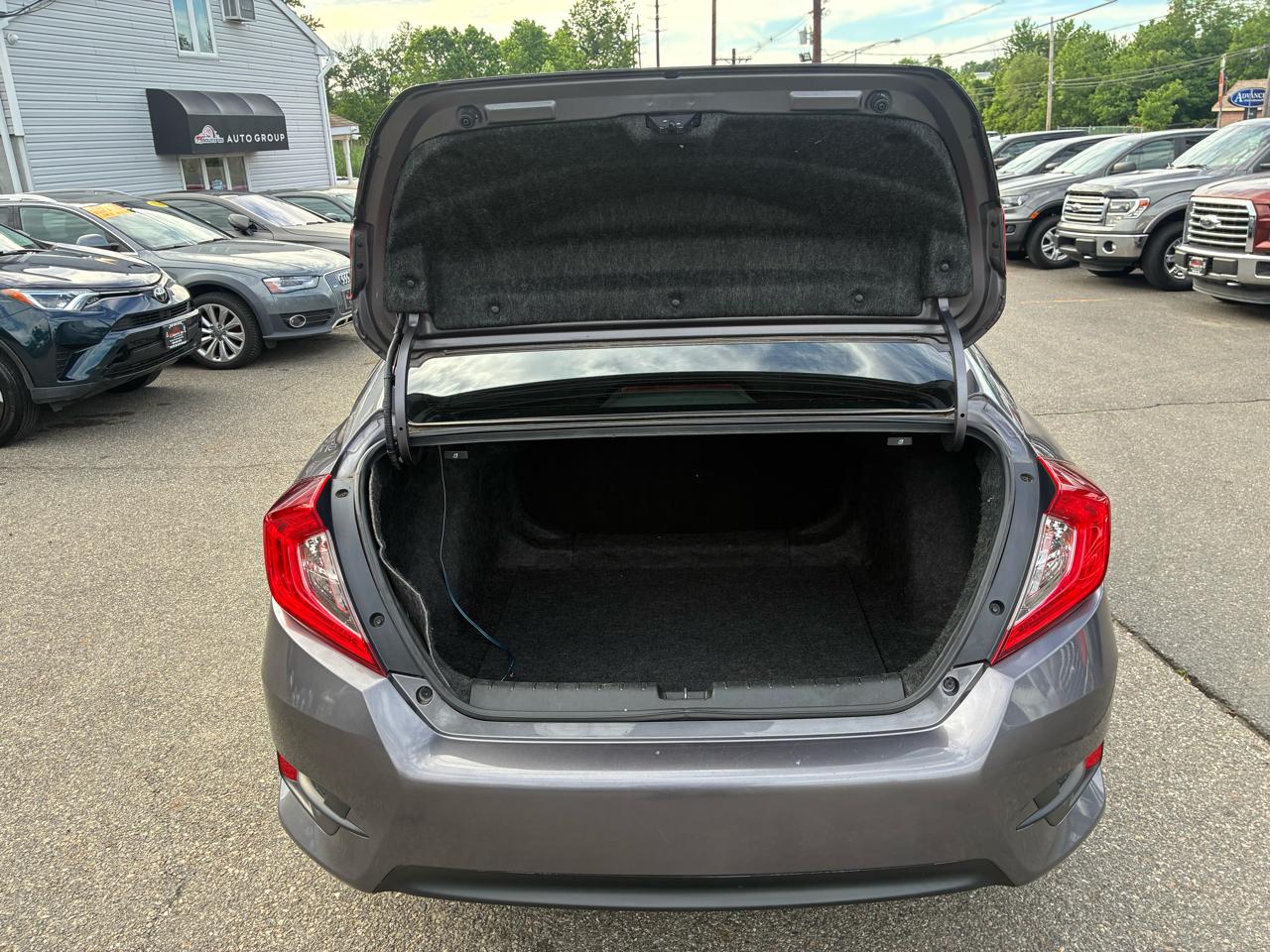 Honda Civic EX Sedan CVT 2018