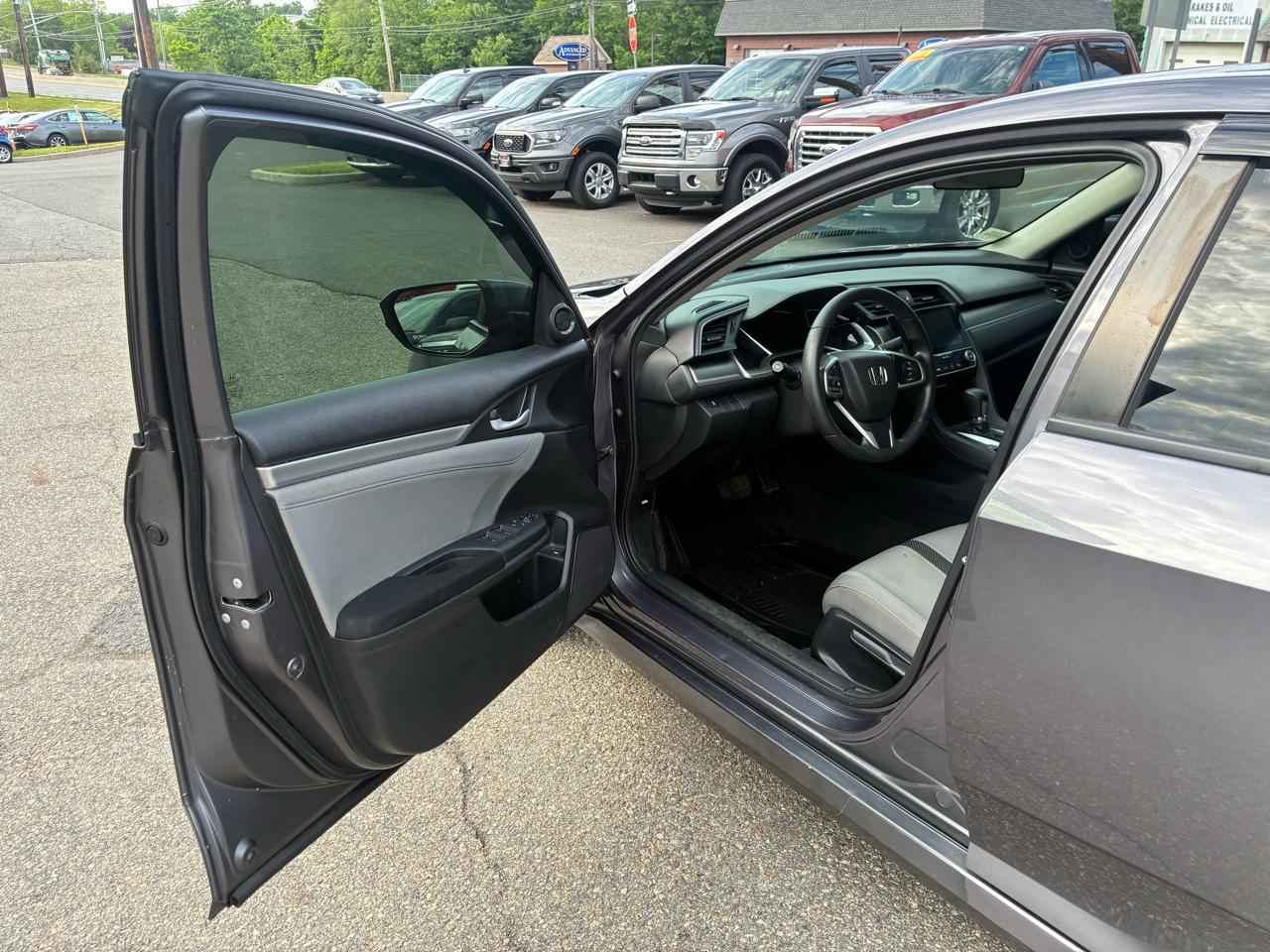 Honda Civic EX Sedan CVT 2018