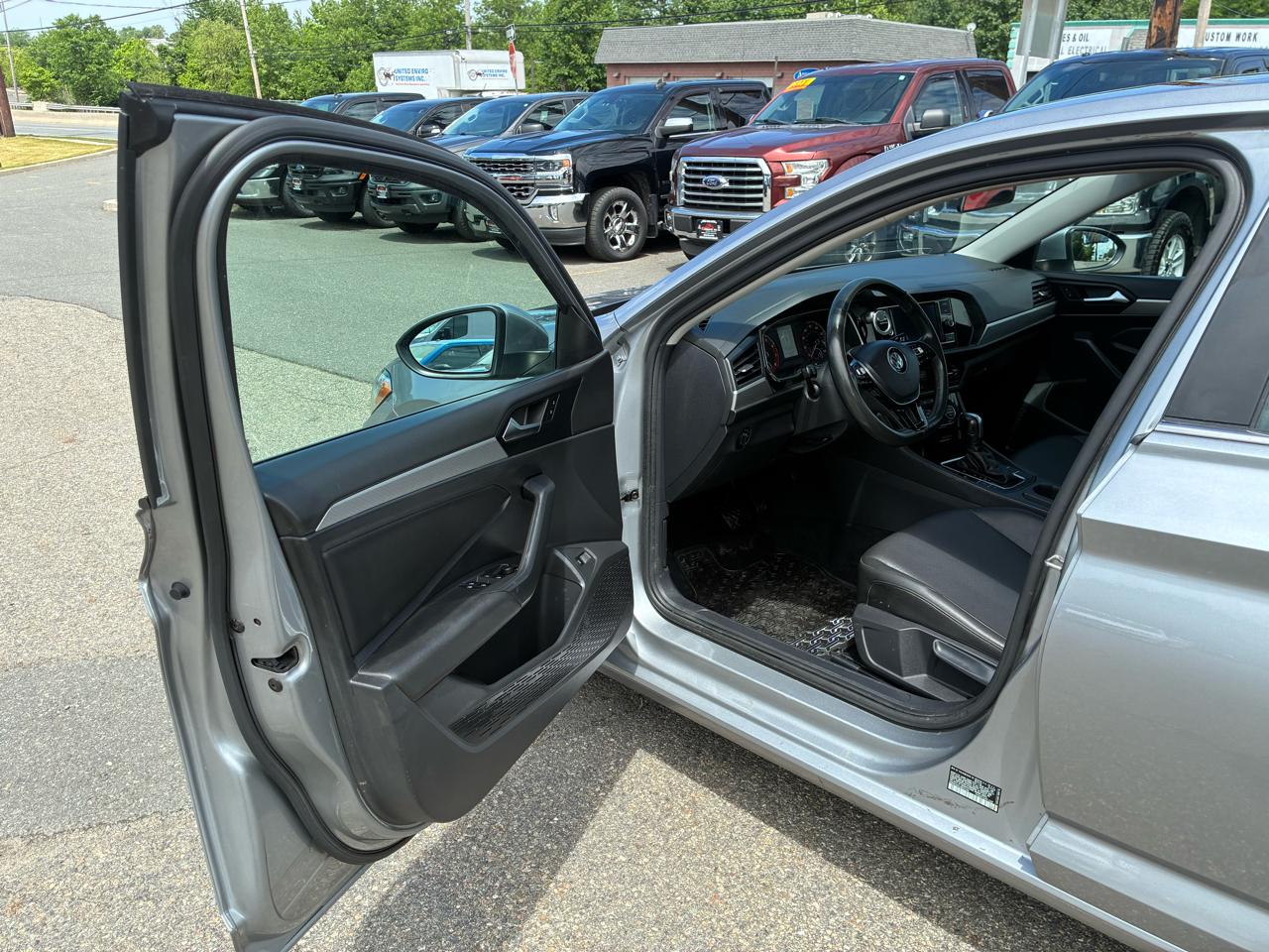 Volkswagen Jetta 1.4T SE 8A 2020