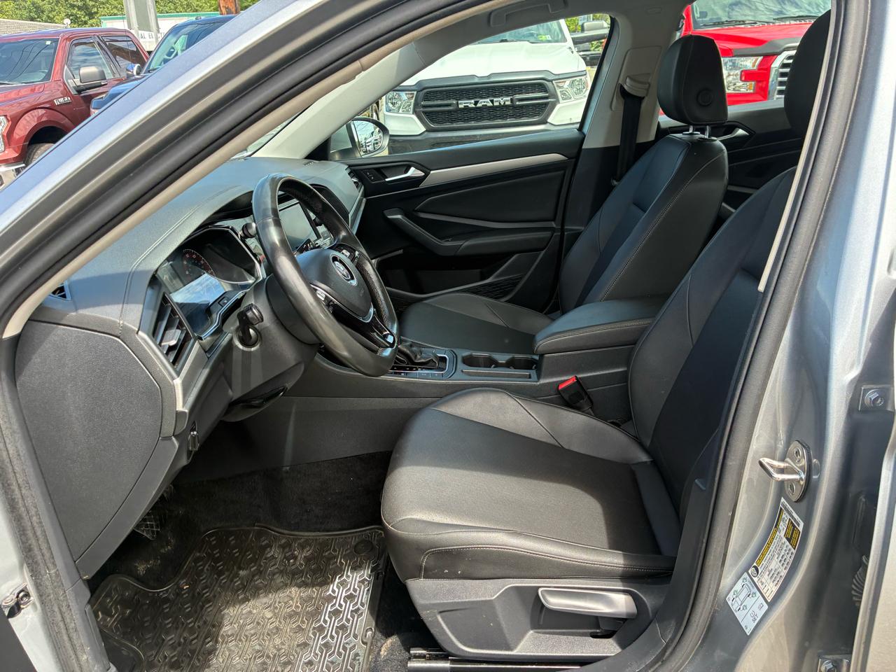 Volkswagen Jetta 1.4T SE 8A 2020
