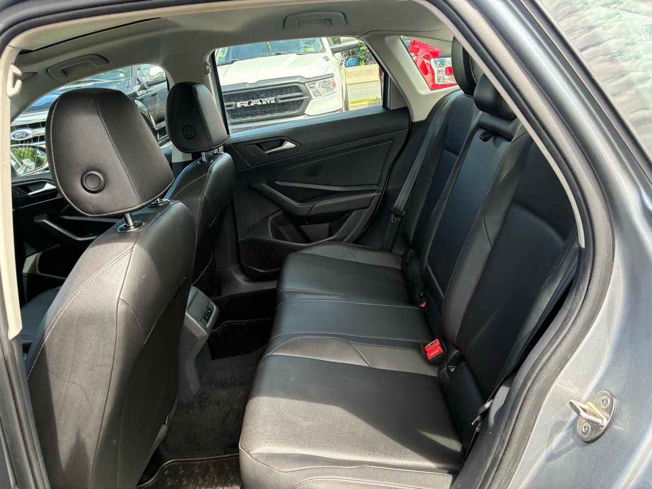 Volkswagen Jetta 1.4T SE 8A 2020