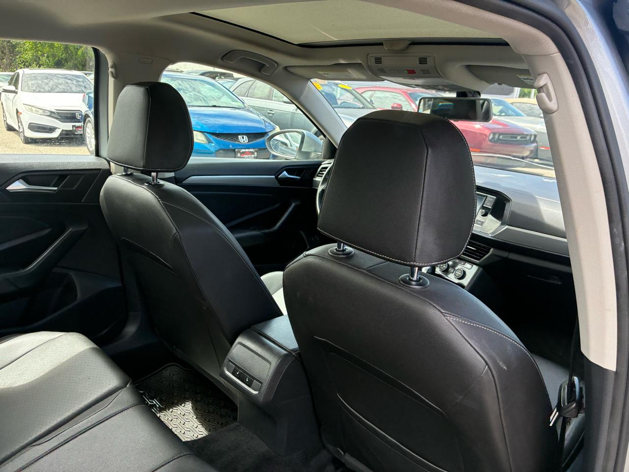 Volkswagen Jetta 1.4T SE 8A 2020