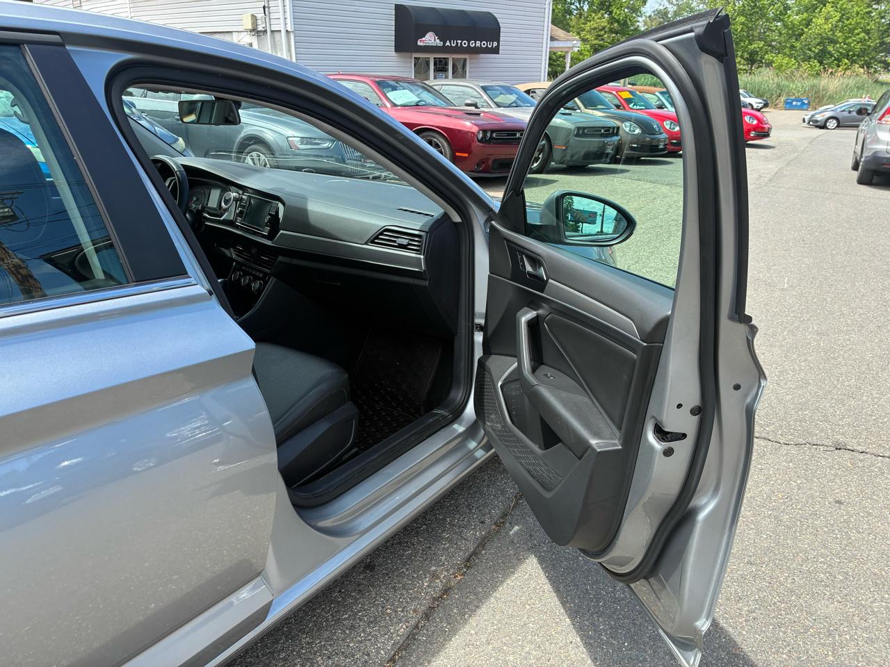 Volkswagen Jetta 1.4T SE 8A 2020