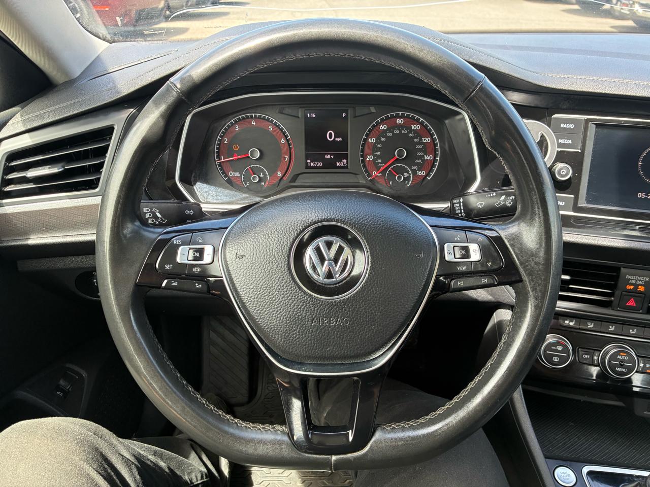 Volkswagen Jetta 1.4T SE 8A 2020