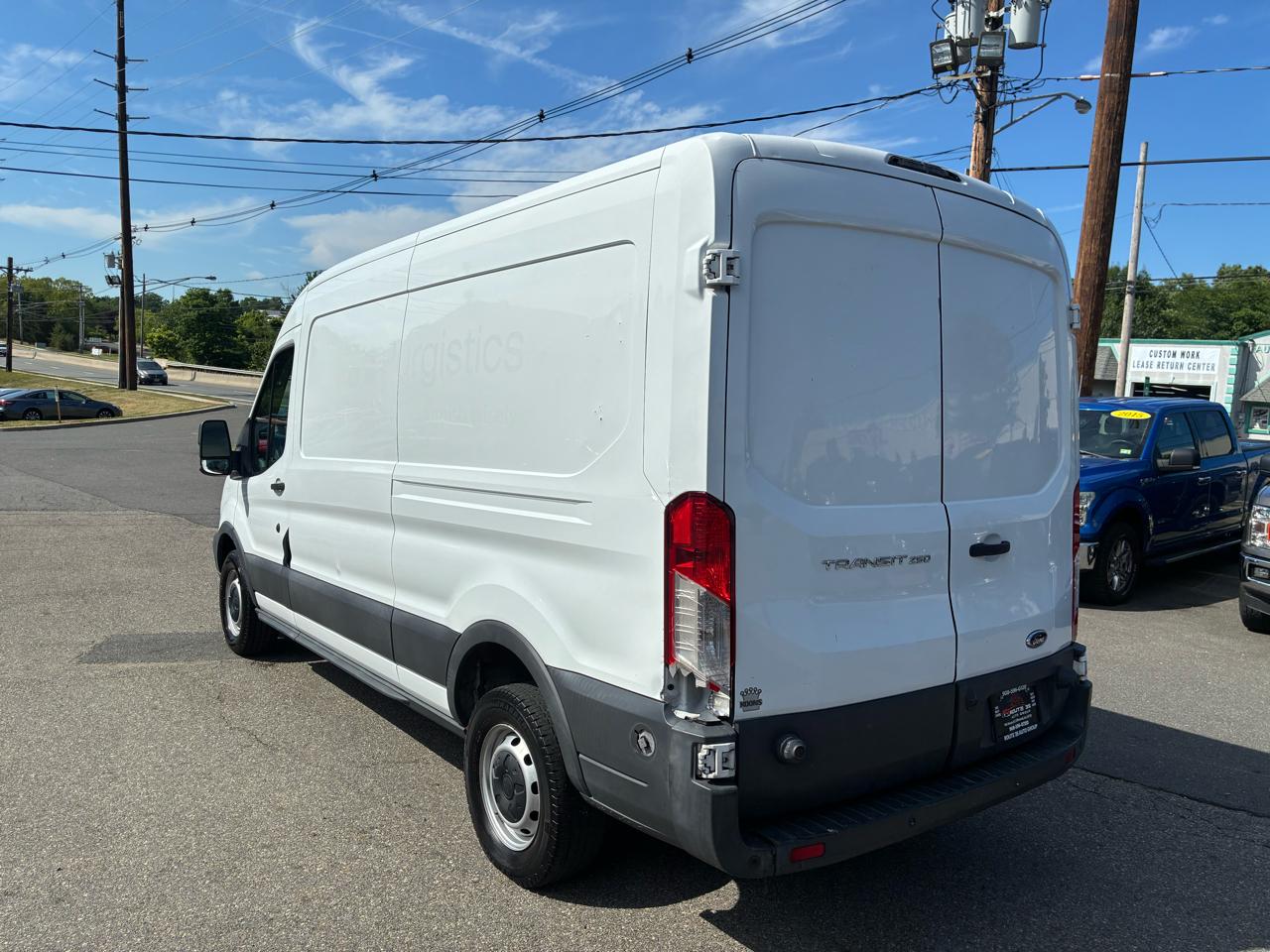 Ford Transit 250 Van Med. Roof w/Sliding Pass. 148-in. WB 2016