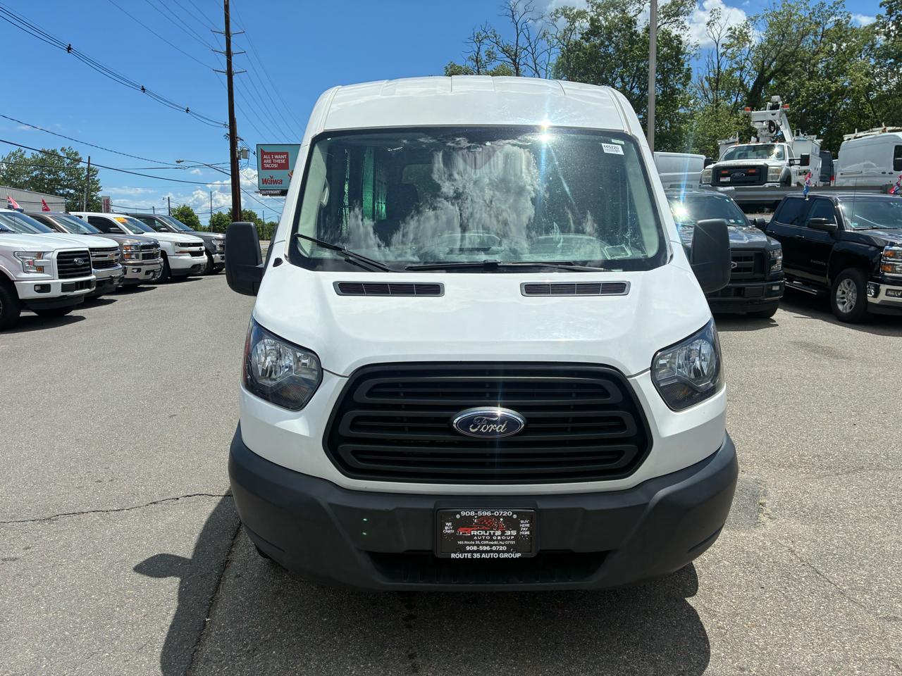 Ford Transit 250 Van Med. Roof w/Sliding Pass. 148-in. WB 2019