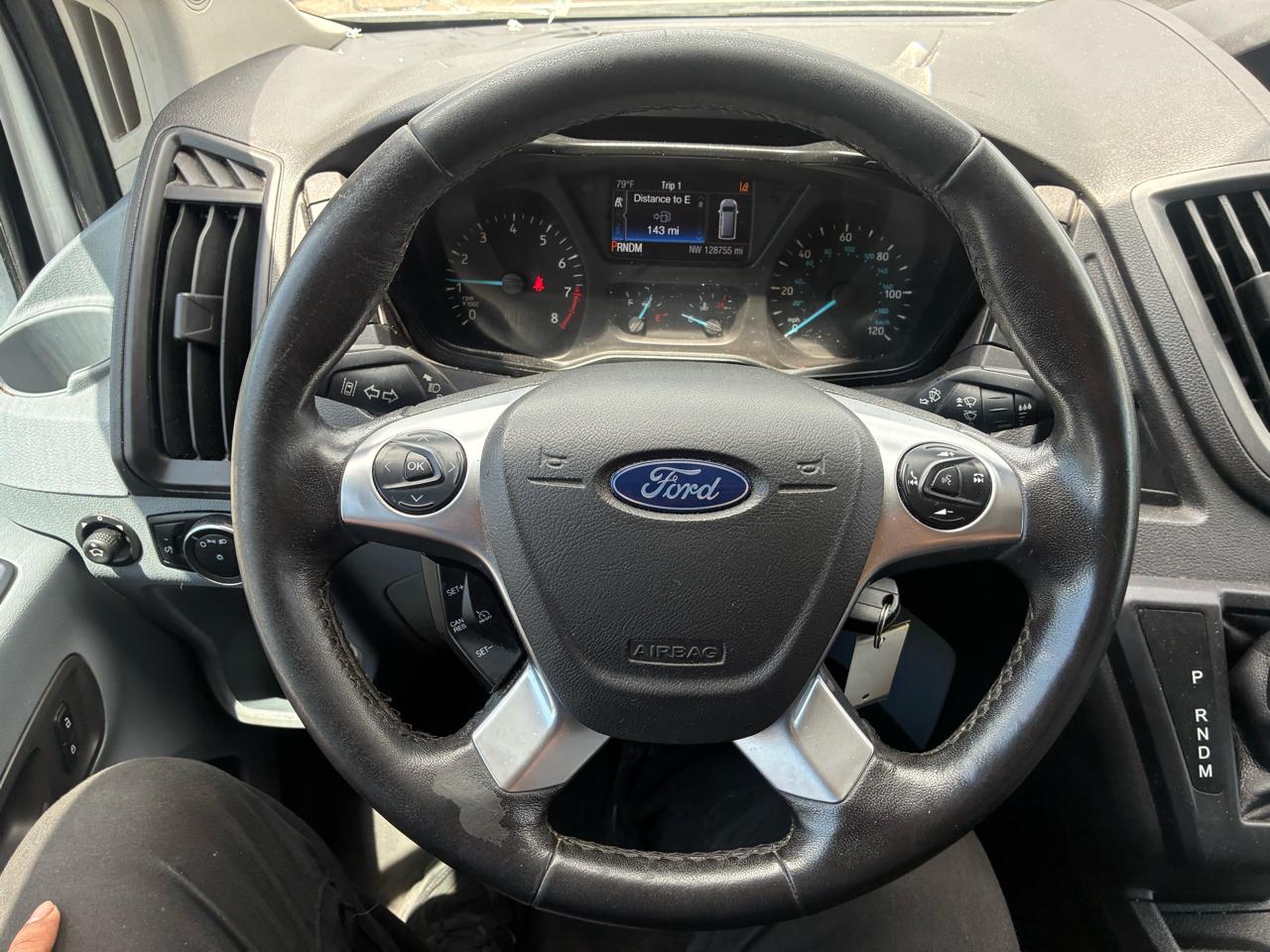 Ford Transit 250 Van Med. Roof w/Sliding Pass. 148-in. WB 2019