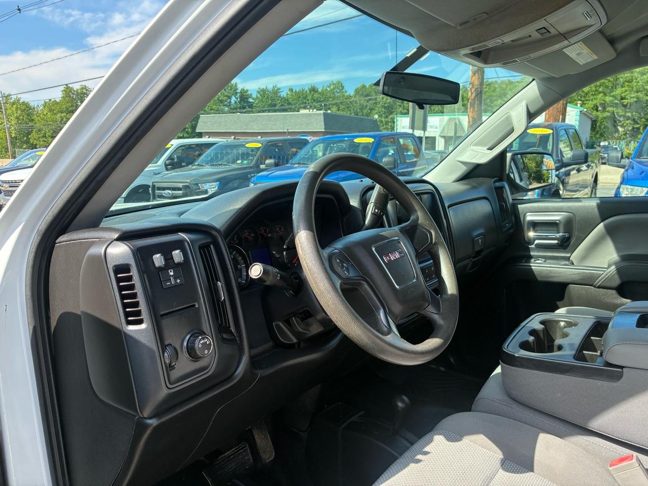 GMC Sierra 1500 Base Long Box 4WD 2015
