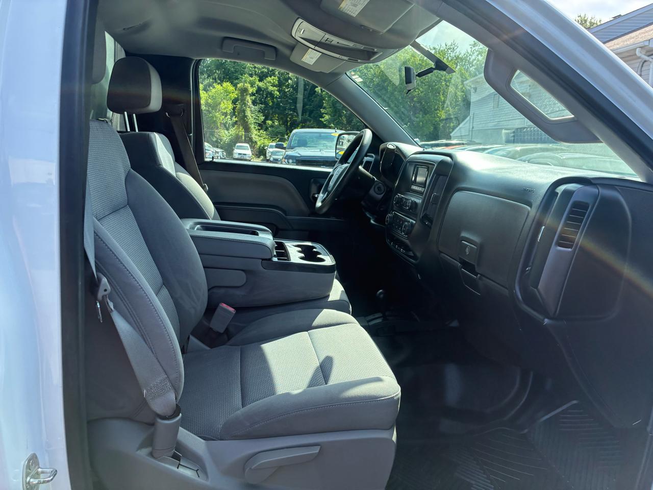 GMC Sierra 1500 Base Long Box 4WD 2015