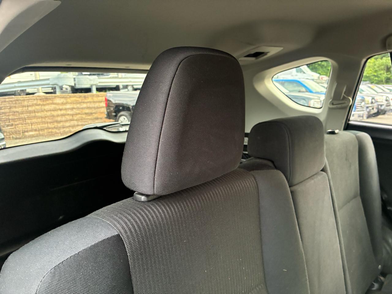 Toyota RAV4 LE AWD 2018