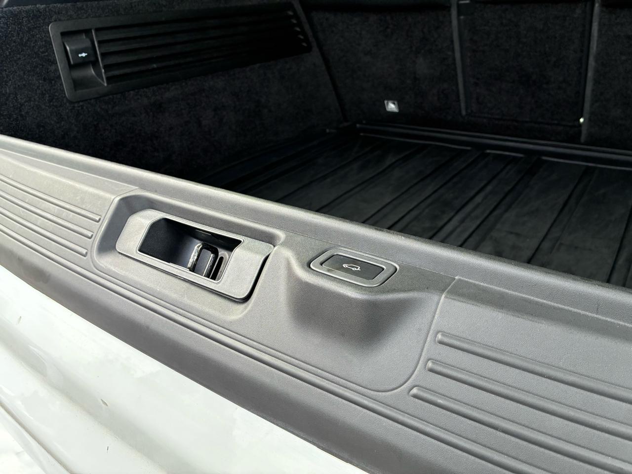 Land Rover Range Rover Supercharged 2019