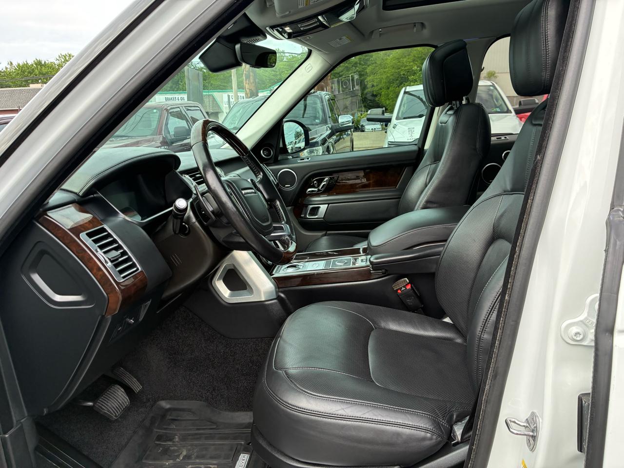 Land Rover Range Rover Supercharged 2019