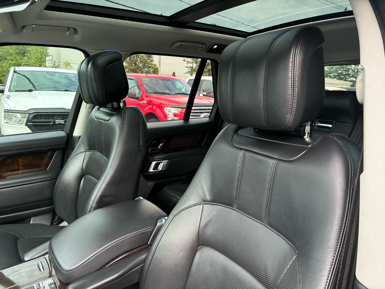 Land Rover Range Rover Supercharged 2019