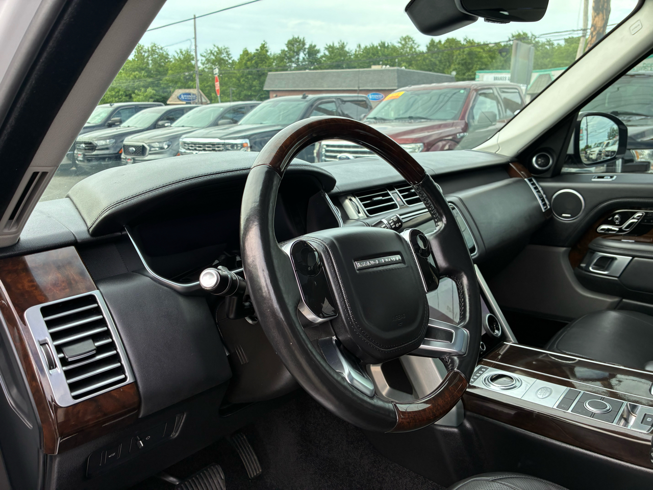 Land Rover Range Rover Supercharged 2019