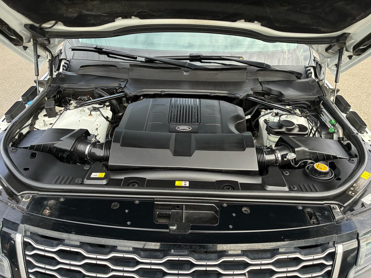 Land Rover Range Rover Supercharged 2019