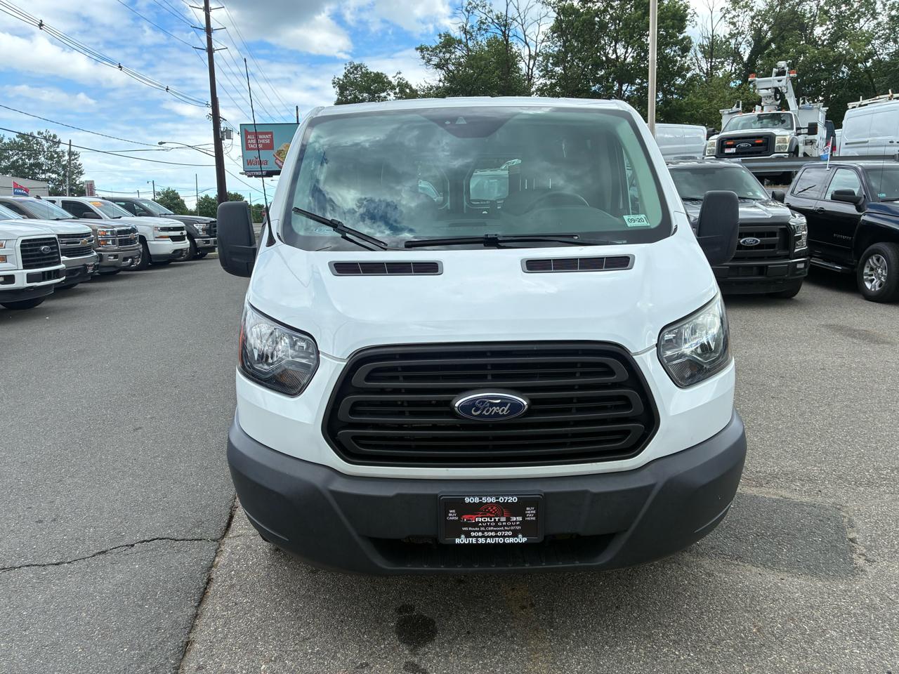 Ford Transit 250 Van Low Roof 60/40 Pass.130-in. WB 2019