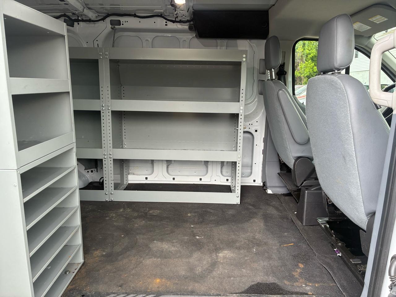 Ford Transit 250 Van Low Roof 60/40 Pass.130-in. WB 2019