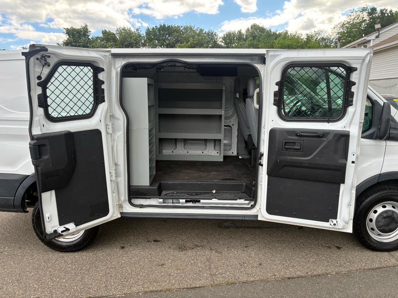 Ford Transit 250 Van Low Roof 60/40 Pass.130-in. WB 2019