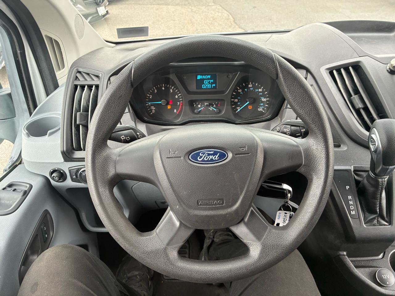 Ford Transit 250 Van Low Roof 60/40 Pass.130-in. WB 2019