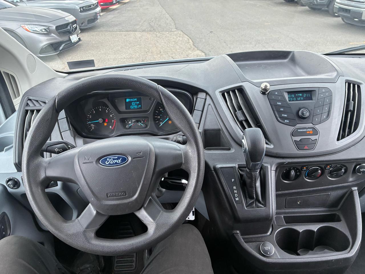 Ford Transit 250 Van Low Roof 60/40 Pass.130-in. WB 2019