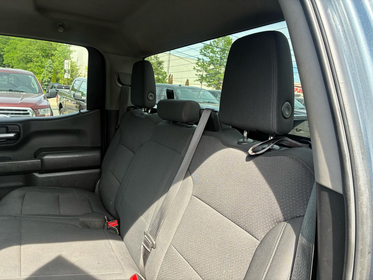 Chevrolet Silverado 1500 Custom Crew Cab Long Box 4WD 2020