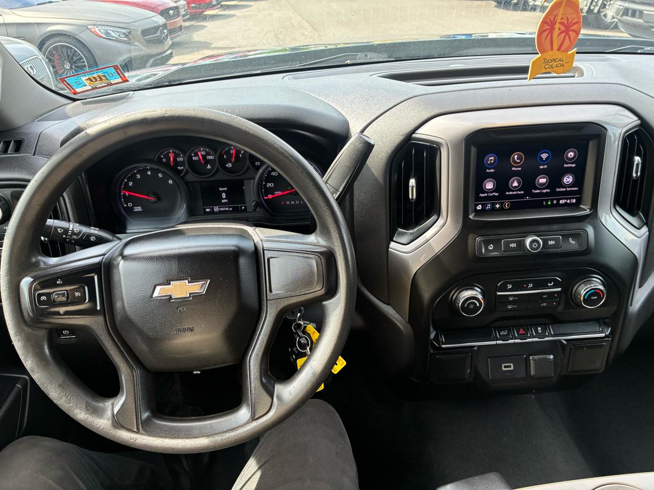 Chevrolet Silverado 1500 Custom Crew Cab Long Box 4WD 2020