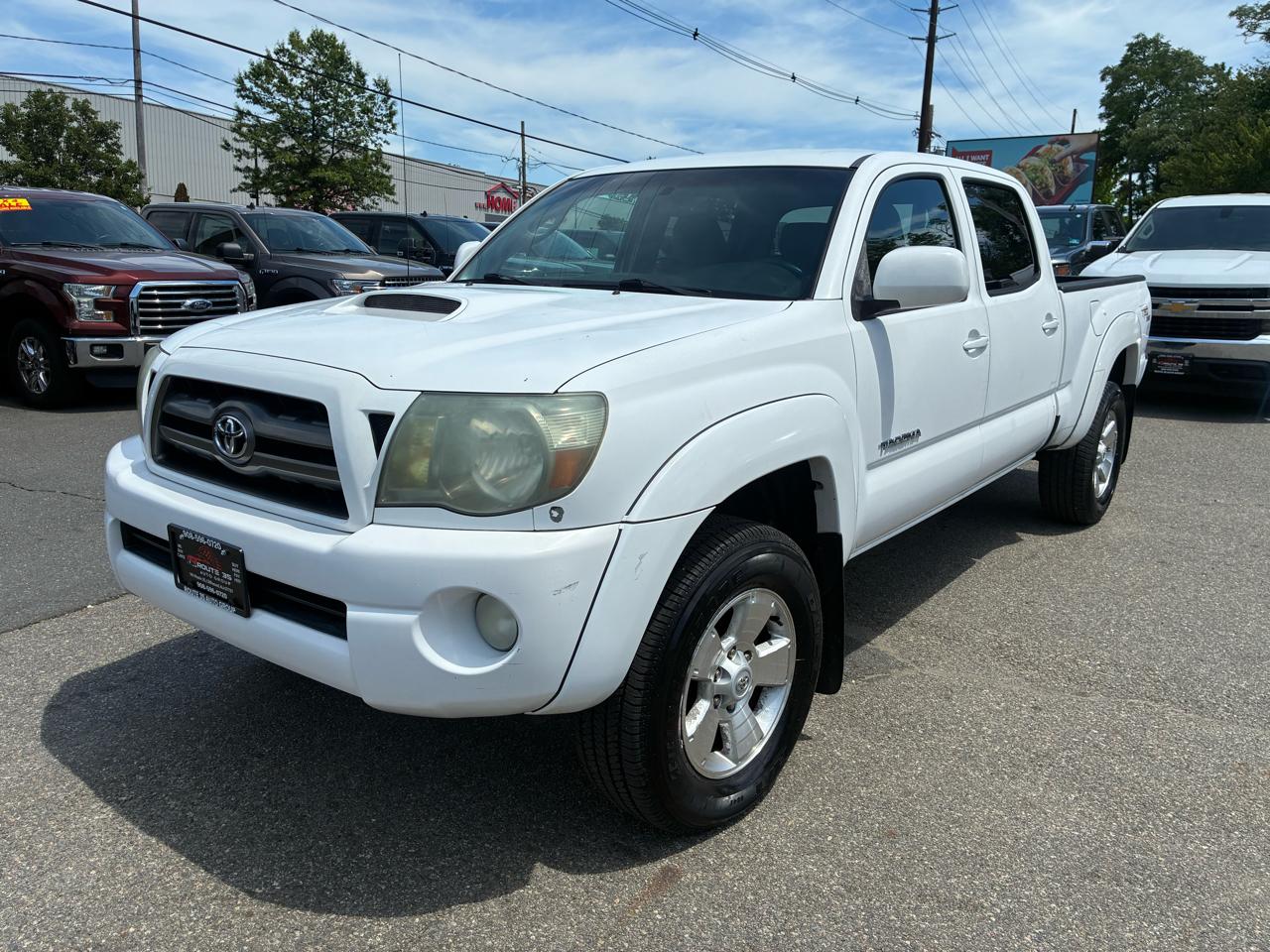 Toyota Tacoma Double Cab Long Bed V6 Auto 4WD 2009