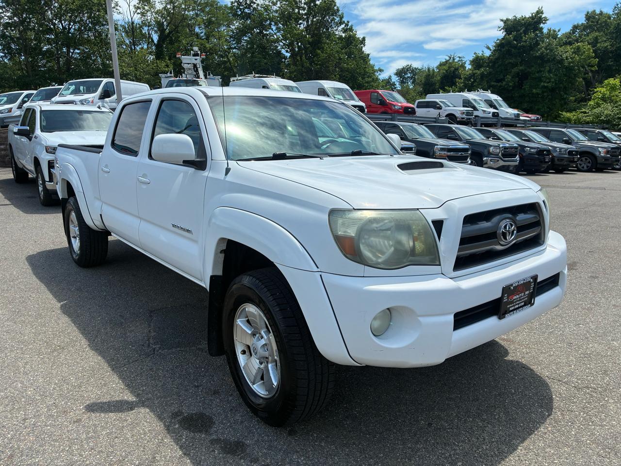 Toyota Tacoma Double Cab Long Bed V6 Auto 4WD 2009