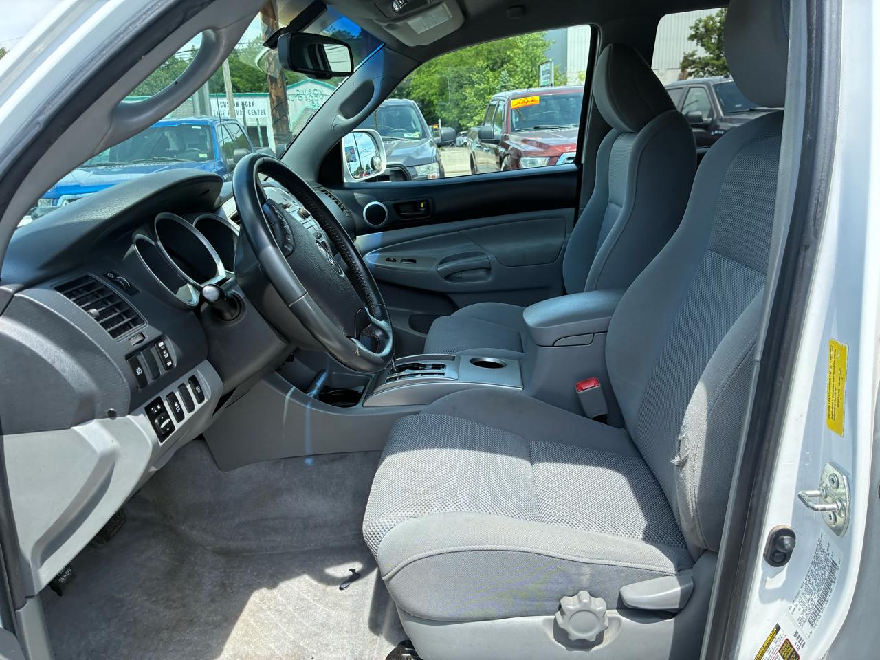 Toyota Tacoma Double Cab Long Bed V6 Auto 4WD 2009