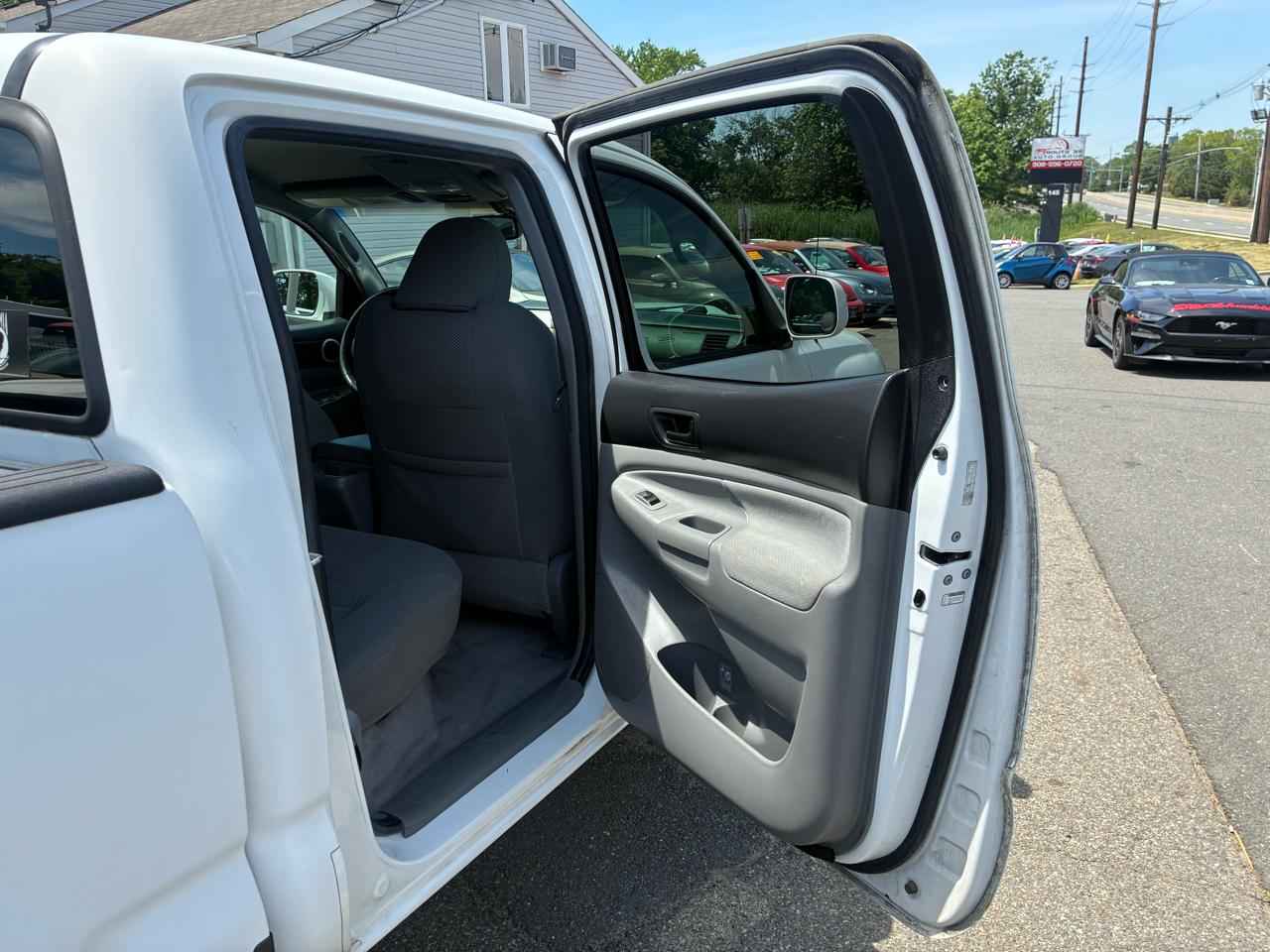 Toyota Tacoma Double Cab Long Bed V6 Auto 4WD 2009